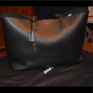 Back St Laurent tote bag. Fits laptop, and iPad